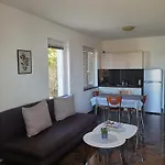 Maric Apartament Baška Voda