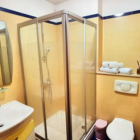 Maric Apartment *